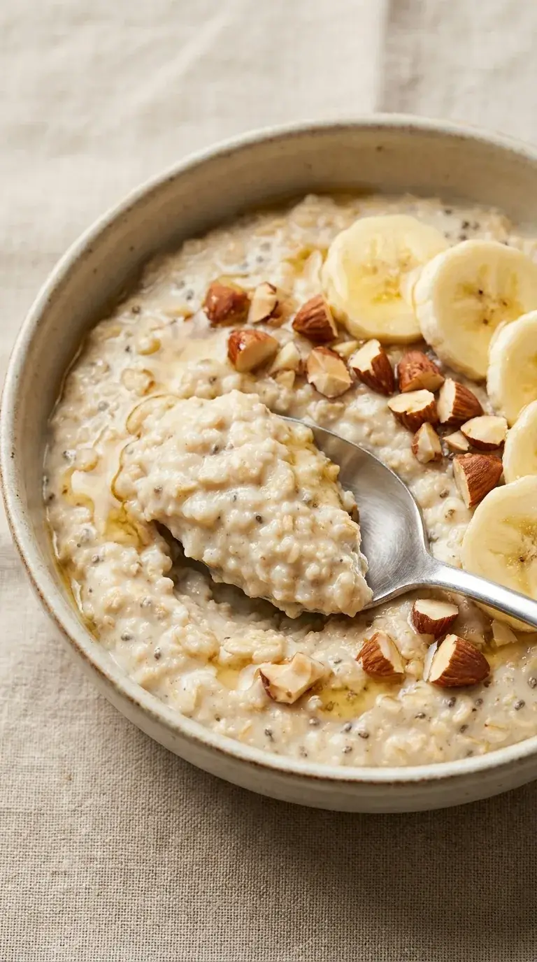 Protein Oatmeal with Chia Seeds: Halal Breakfast Bowl